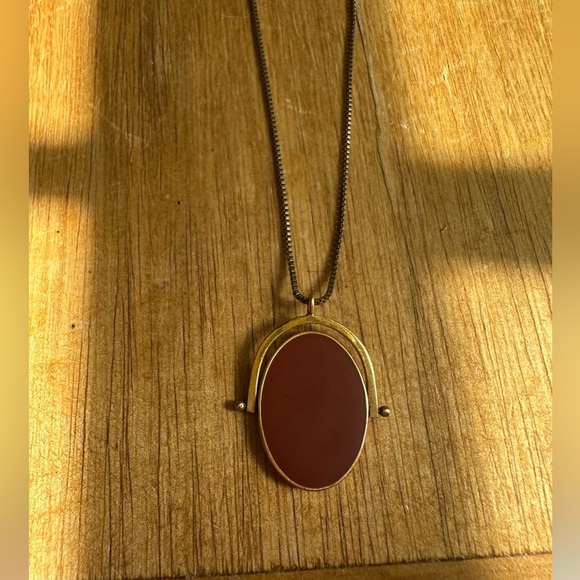 Madewell Jewelry - Madewell spinning pendant